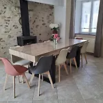 La Nomalina Semesterbostad